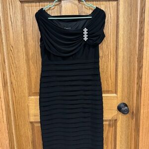 Scarlett Off-the-Shoulder Ruched Black Bodycon Cocktail Dress Sz 8